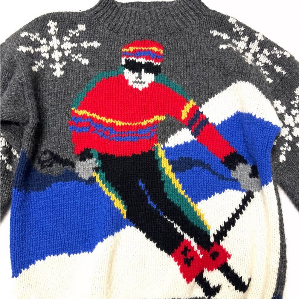 American Eagle Collectors Edition- Hand Knit